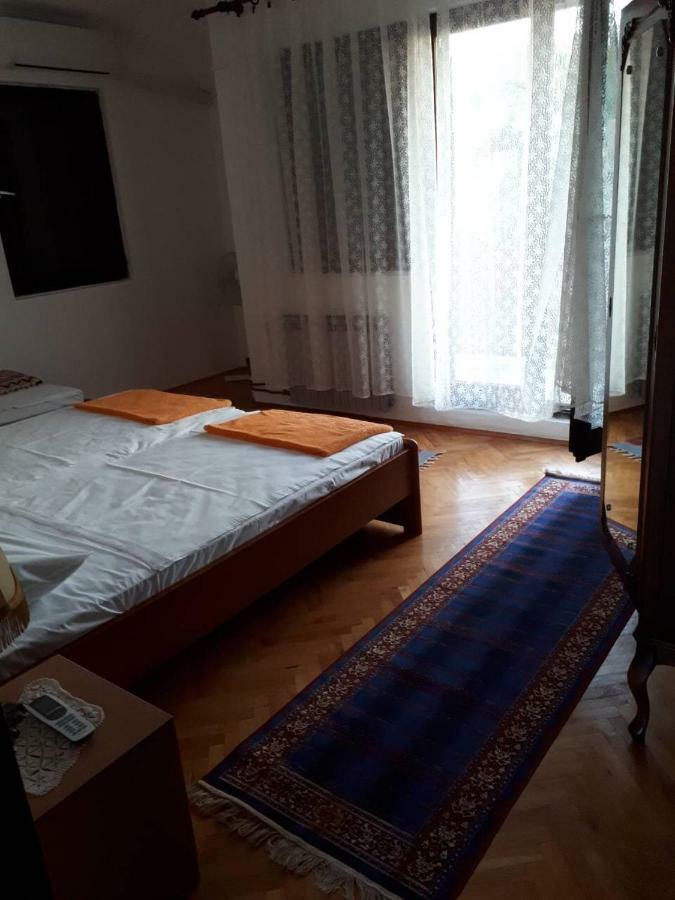 Willa Oaza Mira Trogir Zewnętrze zdjęcie